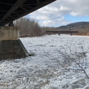 DWD Eisstau Ueberflutungsgefahr durch angestautes Eis